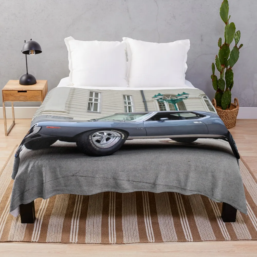 AMC Javelin SST Throw Blanket  - Javelin Throwing review and price